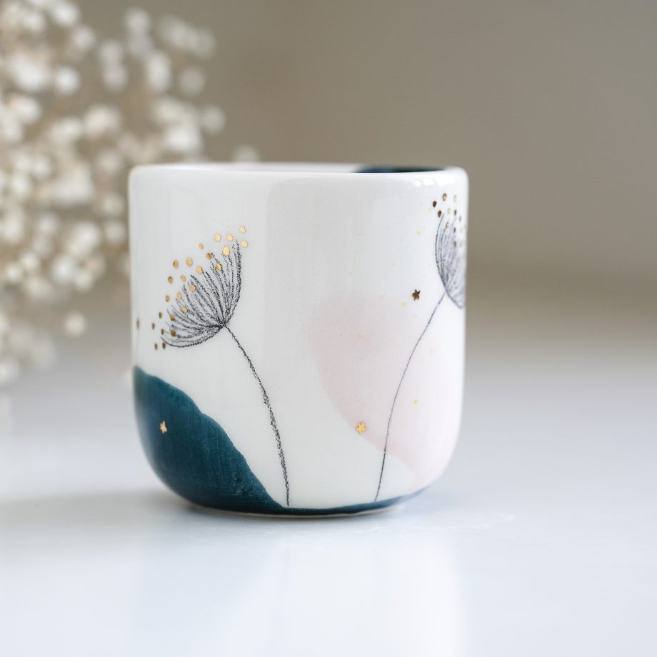 Marinski Heartmades Watercolored cups with nature details